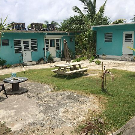 Vicky'S Keys Hostel Upper Prince's Quarter ภายนอก รูปภาพ