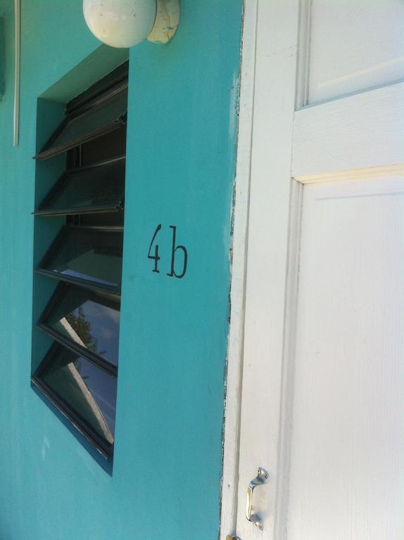 Vicky'S Keys Hostel Upper Prince's Quarter ห้อง รูปภาพ
