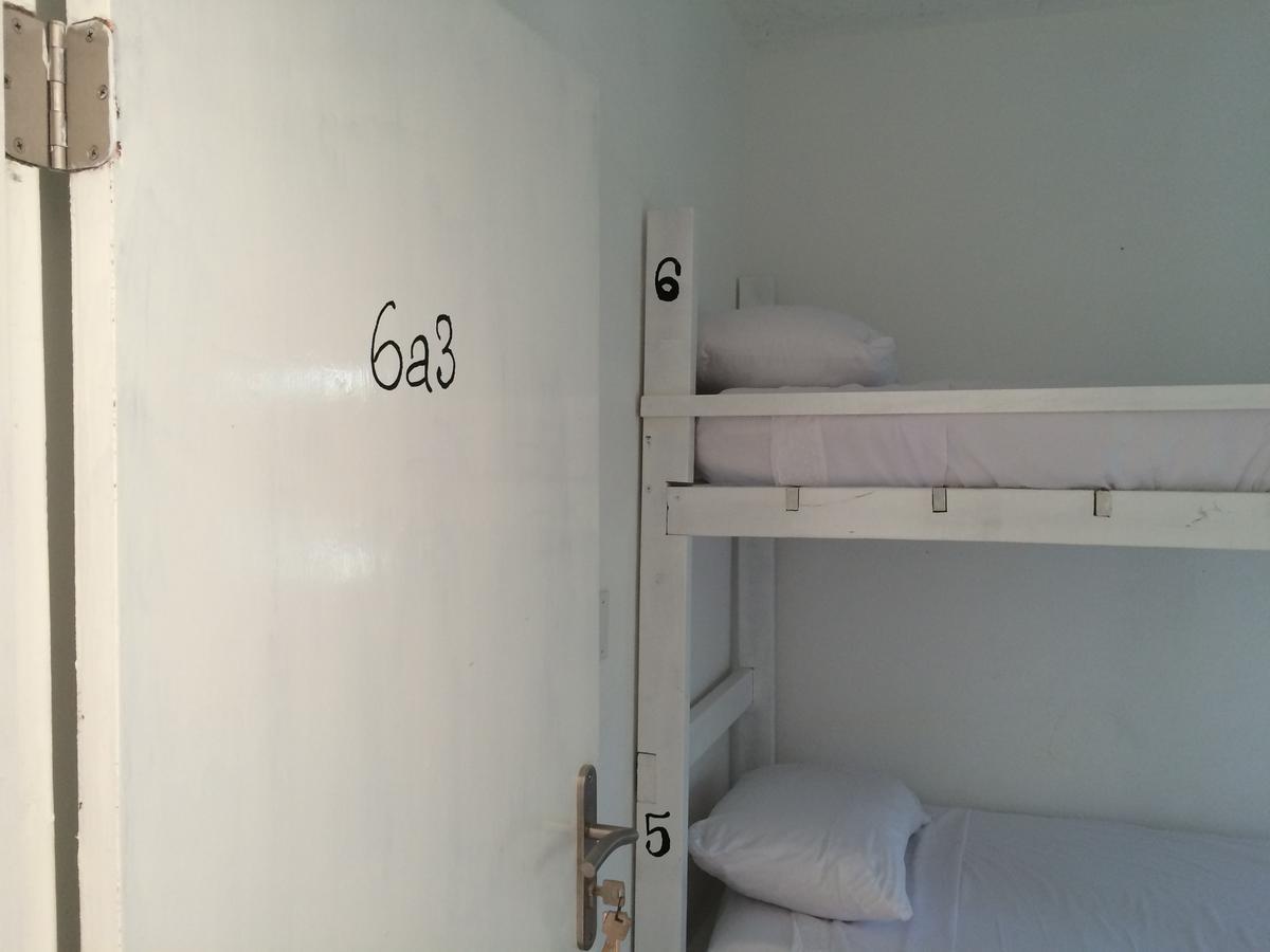 Vicky'S Keys Hostel Upper Prince's Quarter ภายนอก รูปภาพ