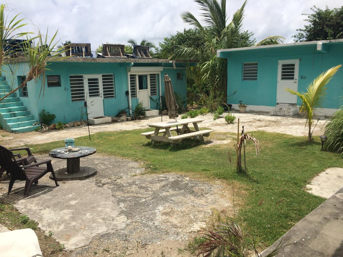 Vicky'S Keys Hostel Upper Prince's Quarter ภายนอก รูปภาพ