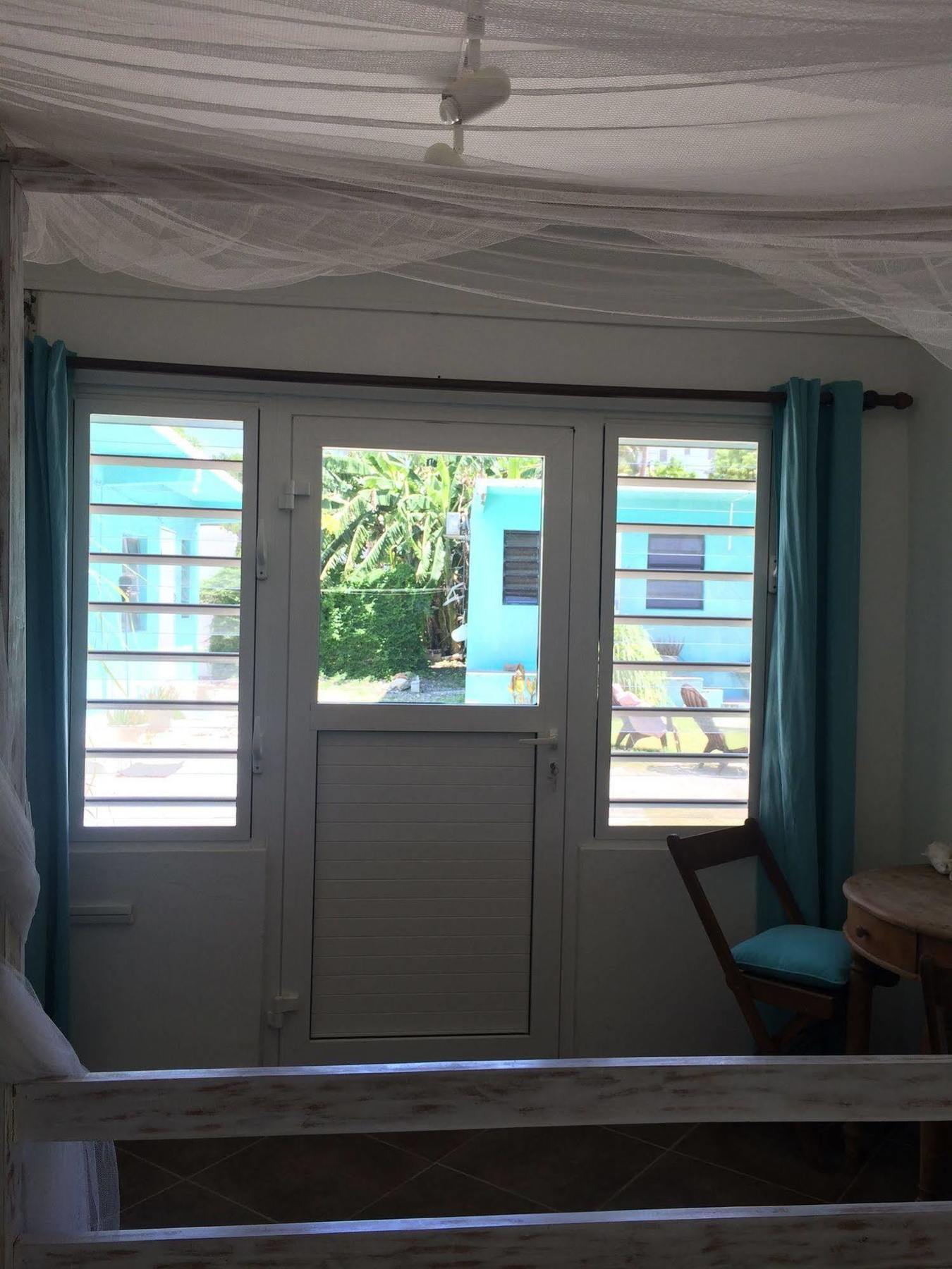 Vicky'S Keys Hostel Upper Prince's Quarter ภายนอก รูปภาพ