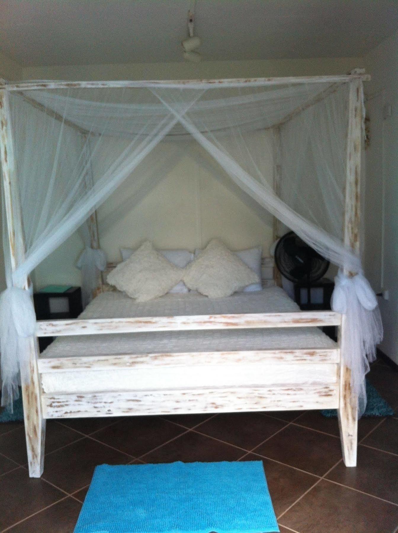 Vicky'S Keys Hostel Upper Prince's Quarter ภายนอก รูปภาพ