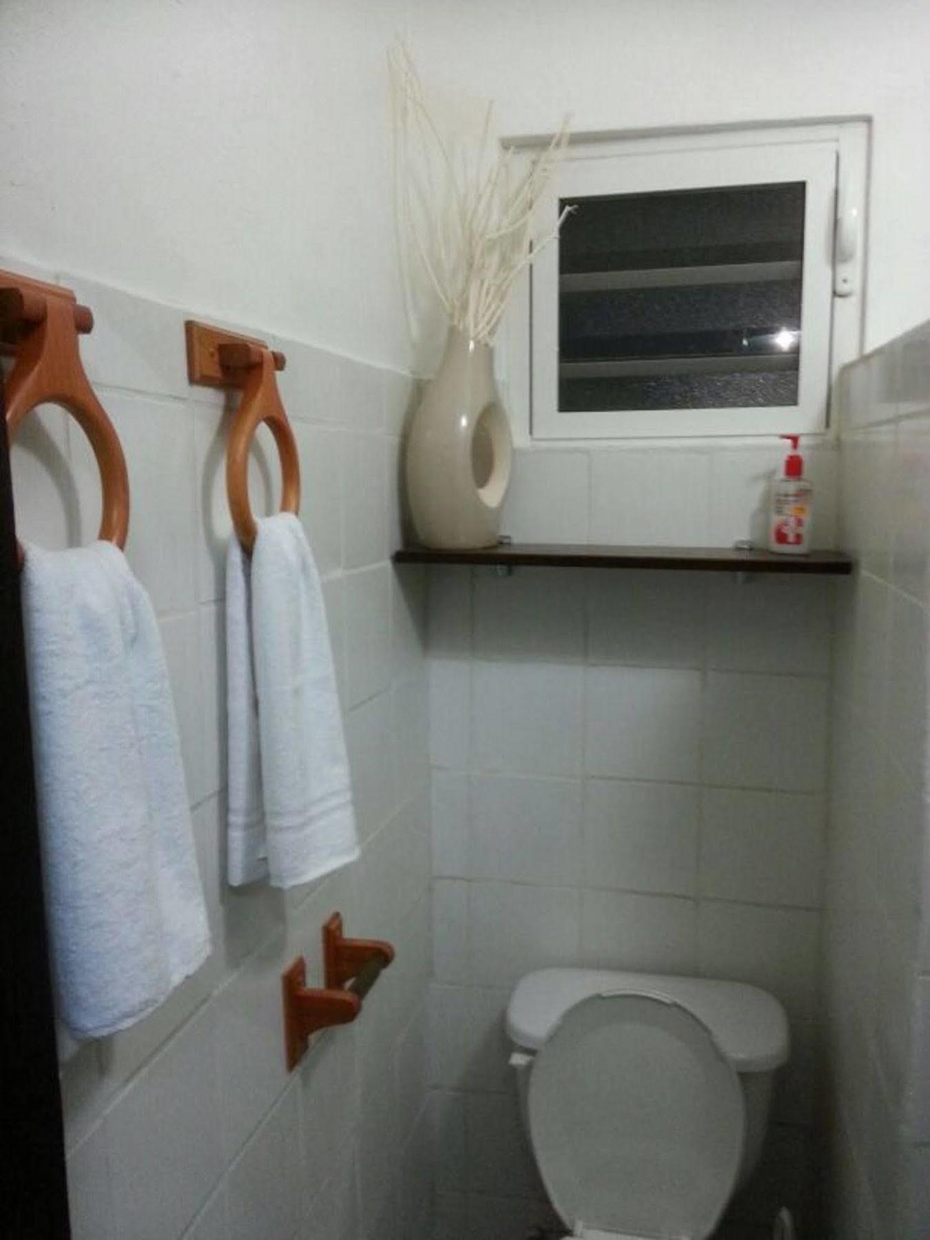 Vicky'S Keys Hostel Upper Prince's Quarter ภายนอก รูปภาพ