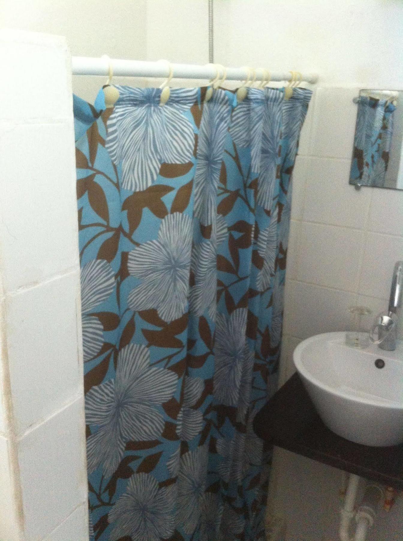 Vicky'S Keys Hostel Upper Prince's Quarter ภายนอก รูปภาพ