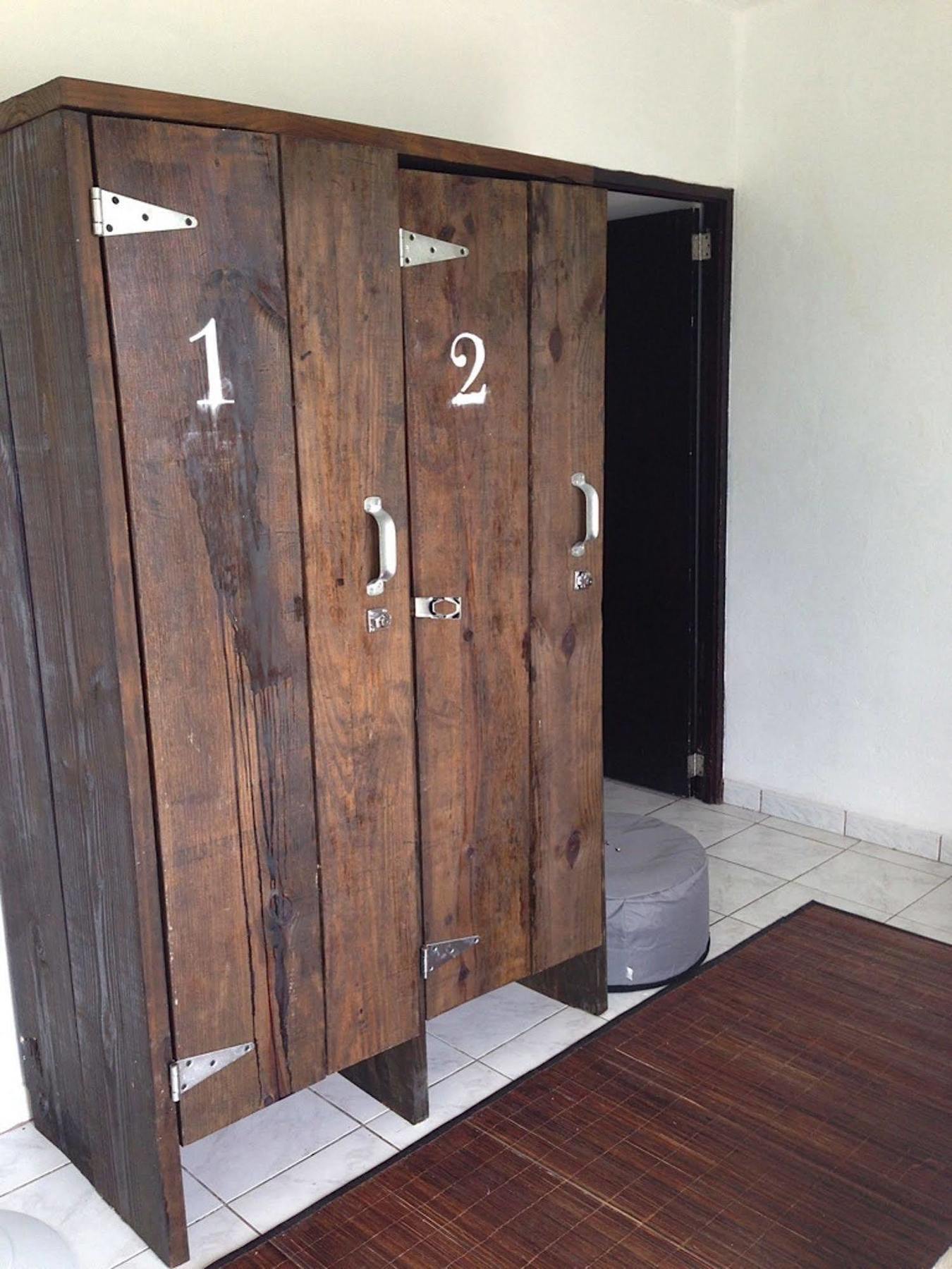 Vicky'S Keys Hostel Upper Prince's Quarter ภายนอก รูปภาพ